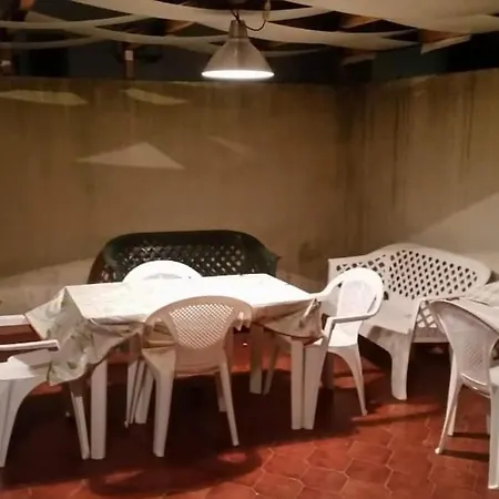 Apartment - Rosmini1 - A Pochi Passi Dal Mare, Climatizzato *