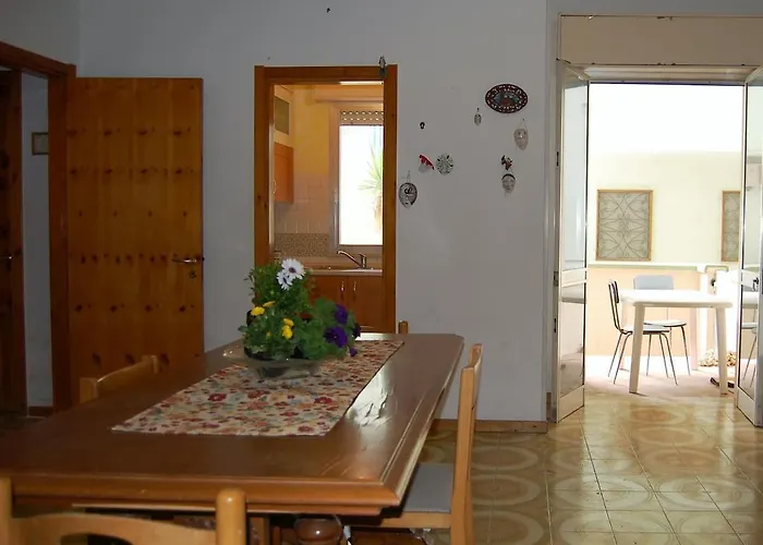 - Rosmini1 - A Pochi Passi Dal Mare, Climatizzato *